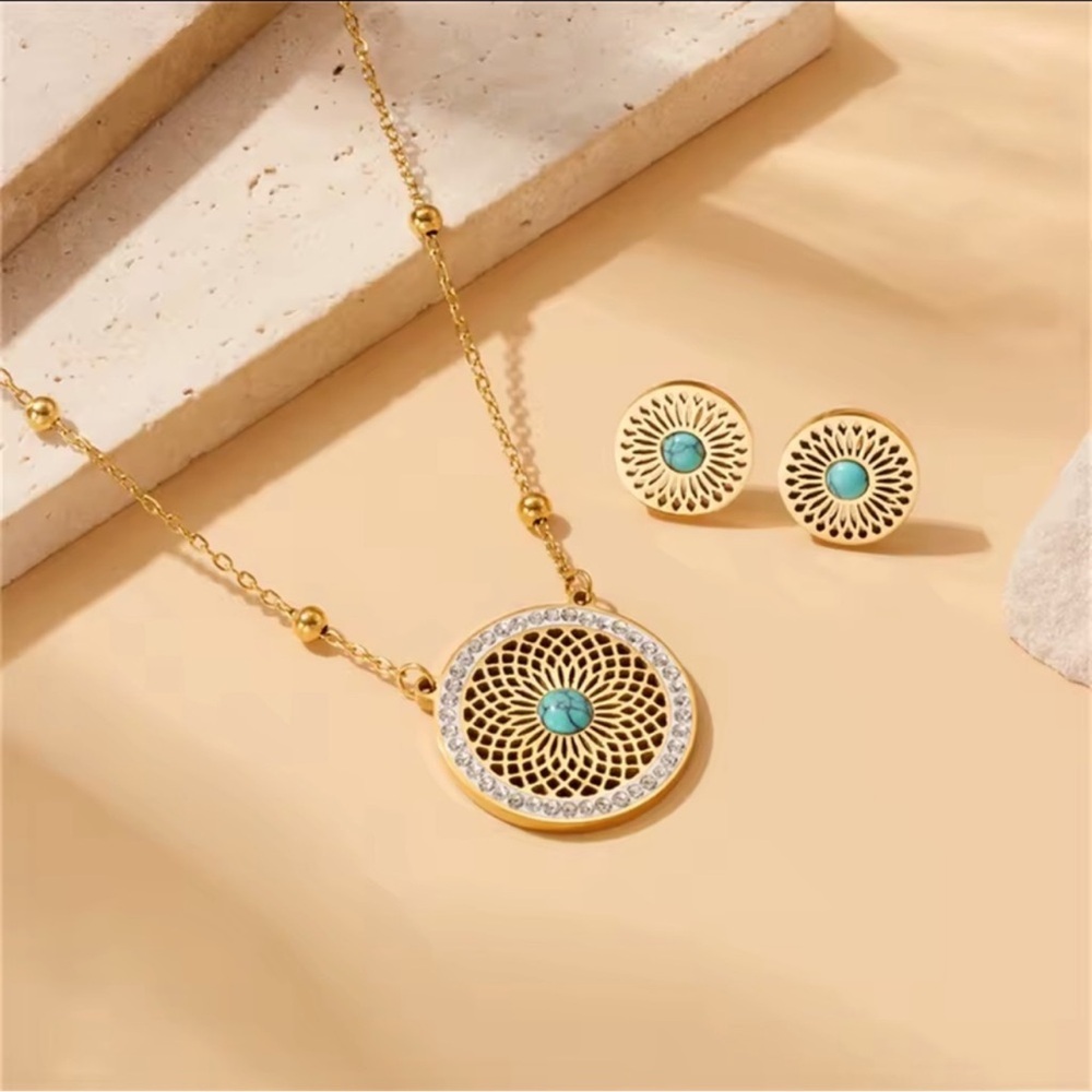 14k gold plated Circular Retro Inlaid Turquoise Golden Necklace and earrings set